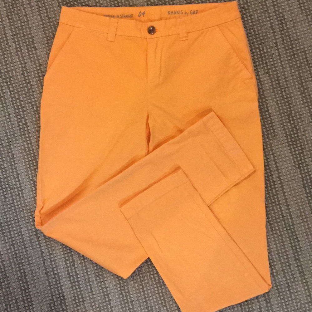 Gap broken in straight khakis size 4